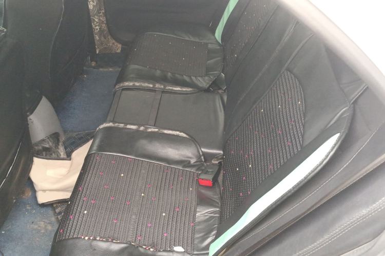 Used Soueast V3 Lingyue 2015 1.5L Manual Style Edition Left Rear Seat