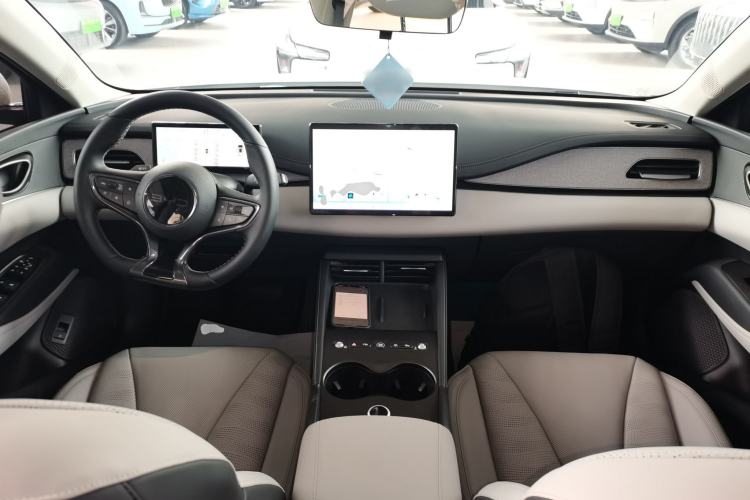 Used BYD Seal 06 DM-i Touring 2025 Model DM-i 150KM Deluxe Center Console