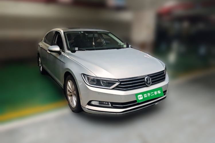 Used Volkswagen Magotan 2018 330TSI DSG Advanced Model
