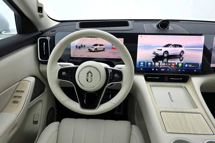 Used Hima AITO M8 2025 Extended-Range Max+ Version 53.4 kWh 5-Seater Edition
