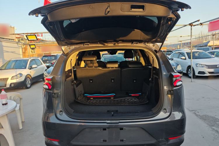 Used BYD Tang 2019 2.0T Automatic SmartConnect Prestige 7-Seater China VI Standard