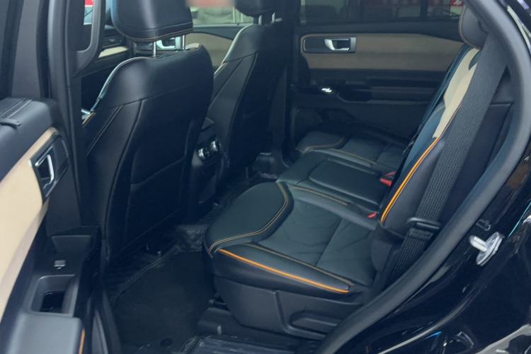 Used Ford Explorer 2024 2.3T EcoBoost Kunlun Peak Edition 7-Seater
