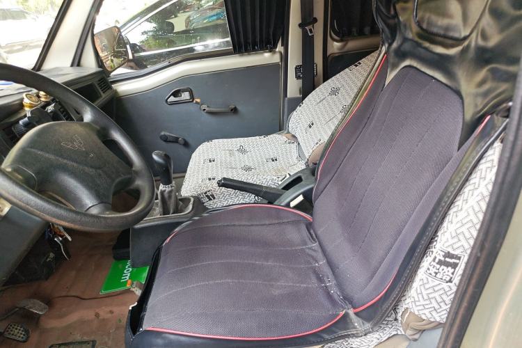 Used Wuling Zhiguang 2013 1.0L Practical Version