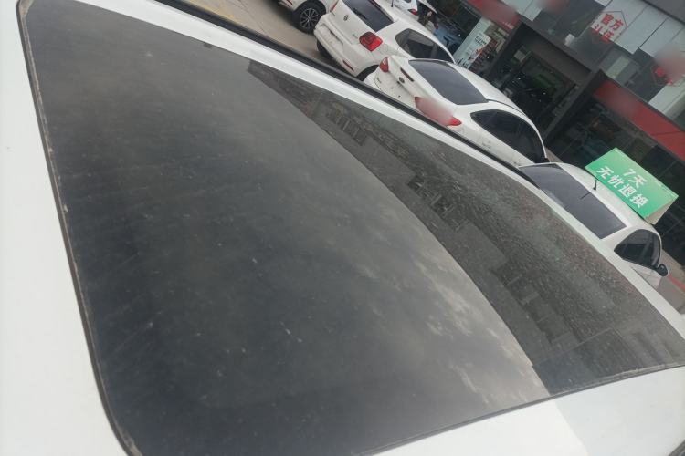 Used Dongfeng eπ eπ008 2025 210 Ultra Range-Extended Version 5 Seats