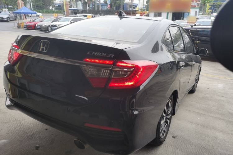 Used Honda Crider 2013 1.8L automatic luxury edition Rear Right 45 Deg