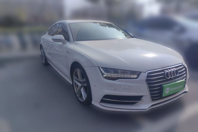 Used Audi A7 2018 50 TFSI quattro Comfort Model Front Right 45 Deg