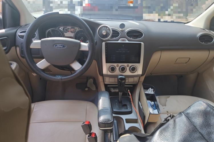 Used Ford Focus 2011 Hatchback 1.8L Automatic Fashion Edition
