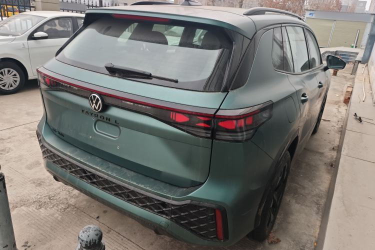 Used Volkswagen Tayron 2025 Tharu L 330TSI Two-Wheel Drive Elite City Package
