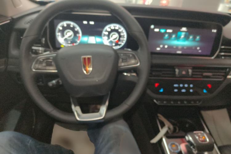 Used Hongqi HS5 2019 2.0T Smart Connect Flagship All-Wheel-Drive Version Interior 2