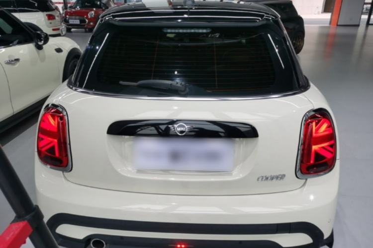 Used MINI 2022 1.5T COOPER Artist Five-Door Edition
