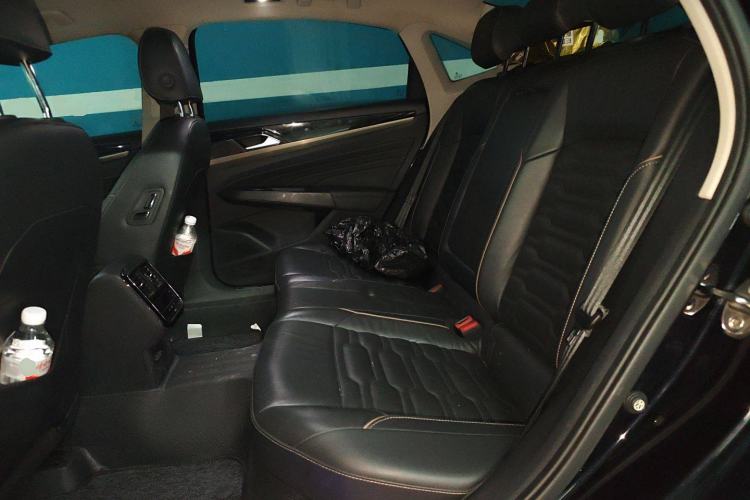 Used Volkswagen Passat New Energy 2020 430 PHEV Hybrid Elite Edition China VI Standard Left Rear Seat