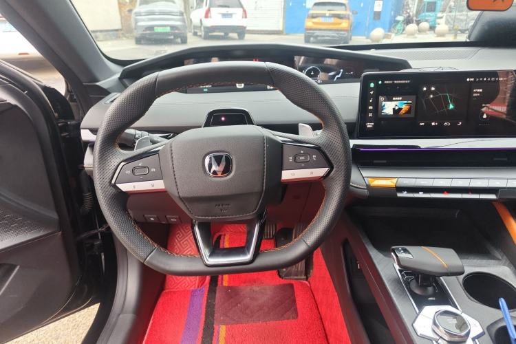 Used Changan UNI-V 2022 1.5T Prestige Version