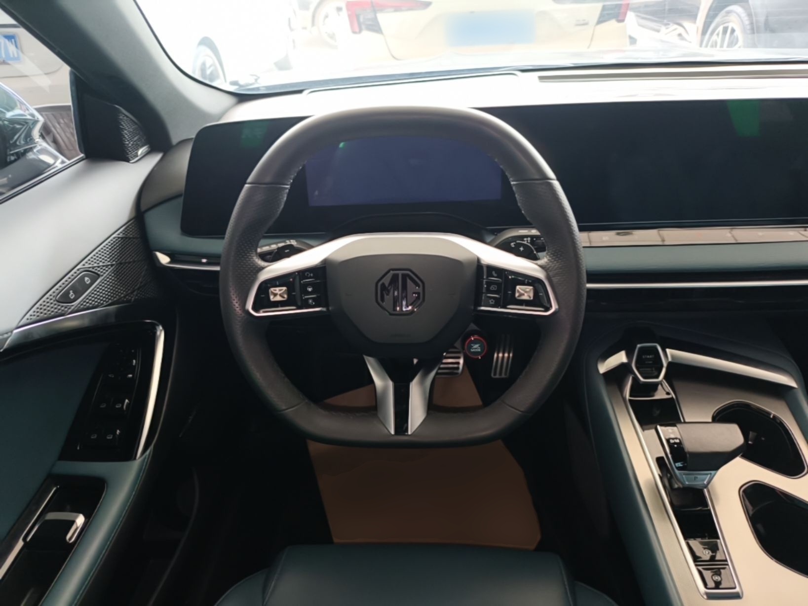 MG 7 2023 2.0T Automatic Trophy+ Ignition Glory Edition — снимка 13