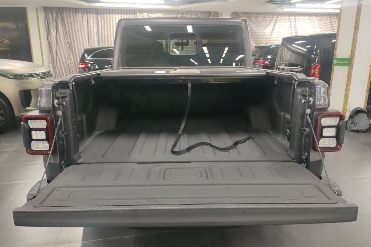 Used Jeep Gladiator 2022 3.6L Pioneer Edition