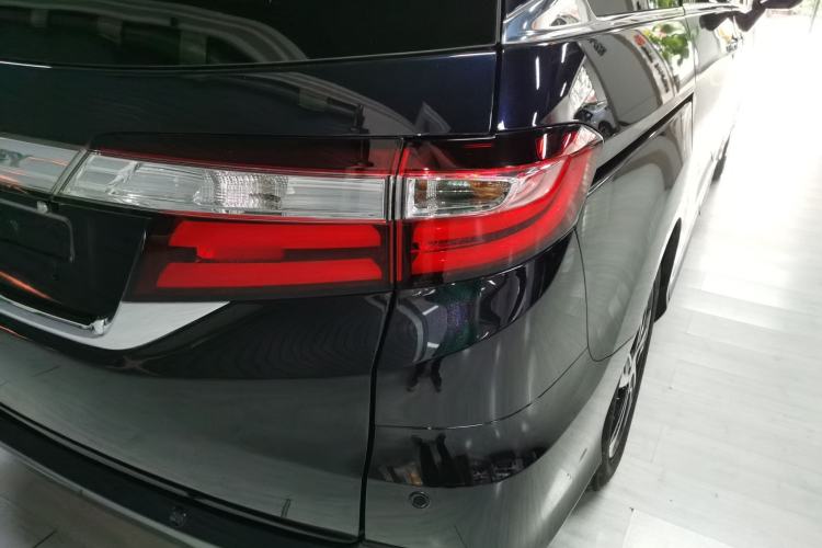 Used Honda Odyssey 2015 Revised Version 2.4L Supreme Edition
