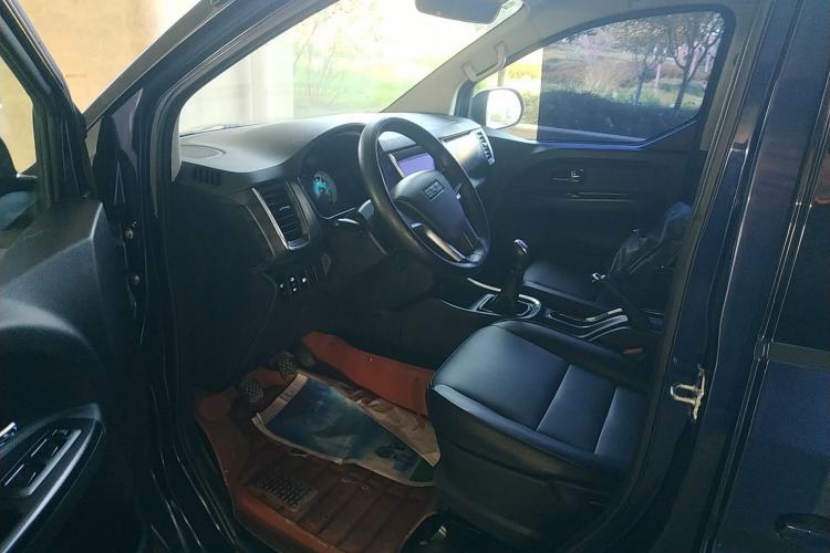 Used Jinbei Gold Hiace 2021 1.5L Passenger Vehicle Engineering Lion 6 Seats
