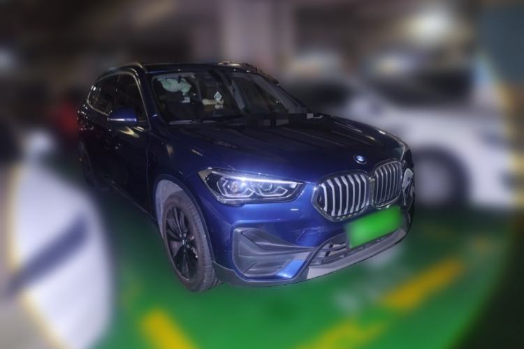 Used BMW X1 2021 sDrive20Li Fashion Model Front Right 45 Deg