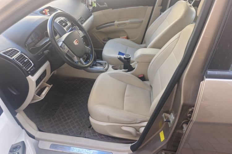 Used Geely Auto Classic Emgrand 2013 Sedan 1.8L CVT Elite Model Left Front Seat
