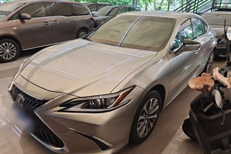 Used Lexus ES 2022 200 Excellence Edition