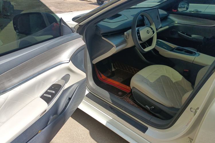 Used CHANGAN NEVO A07 2023 Range-Extended 200 Pro
