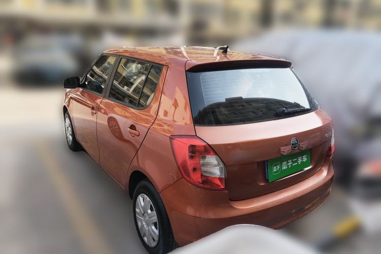 Used Skoda Fabia 2014 1.4L Manual Crystal Edition