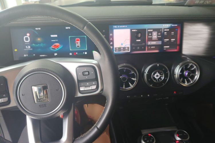 Used Tank 300 2023 City Edition 2.0T—Stylish as Ever
