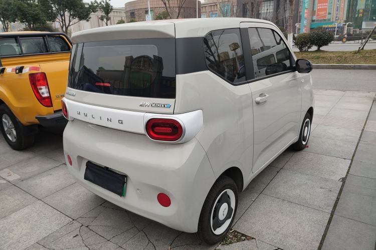 Used Wuling Hongguang MINIEV 2024 3rd Generation 215km Youth Edition
