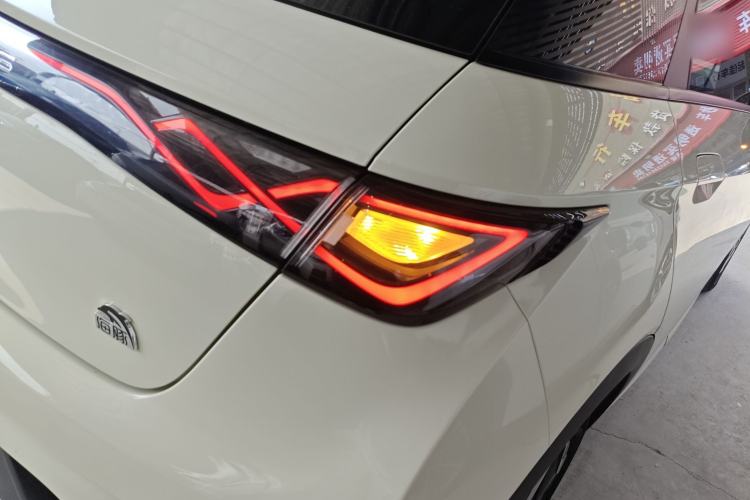 Used BYD Dolphin 2021 405 km Fashion Edition