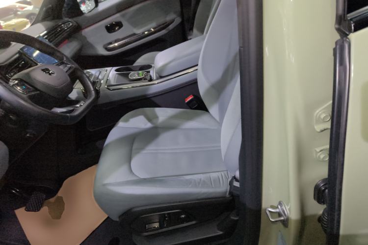 Used Nio ES6 2019 420 km Sport Version Left Front Seat