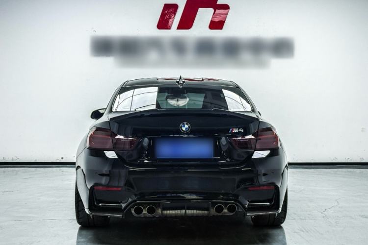 Used BMW M4 2014 M4 two-door coupe
