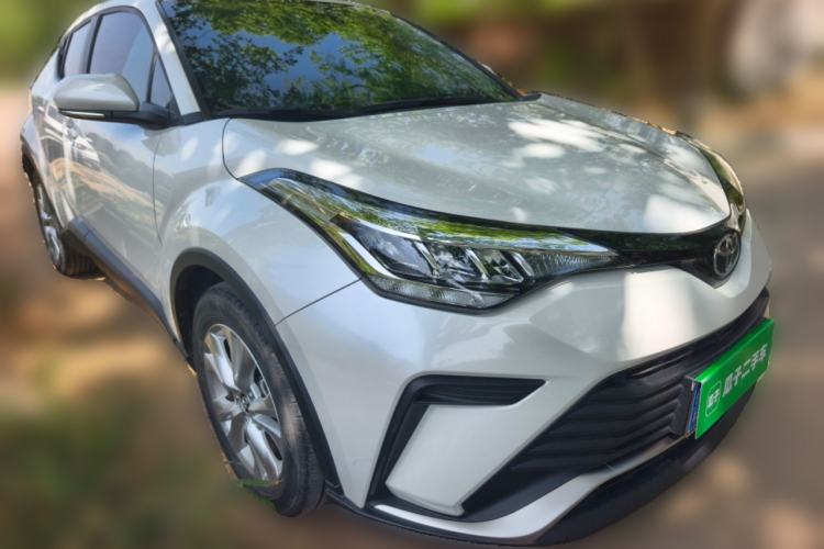 Used Toyota IZOA 2021 2.0L Enjoy Edition