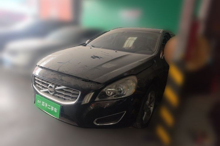 Used Volvo V60 2013 T5 Comfort Edition Guazi used car, China used car export, Used car for sale, Used  cars, Cheapest cars for sale