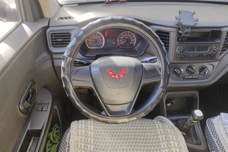 Used Wuling Hongguang V 2021 1.5L Jingqu Version LAR