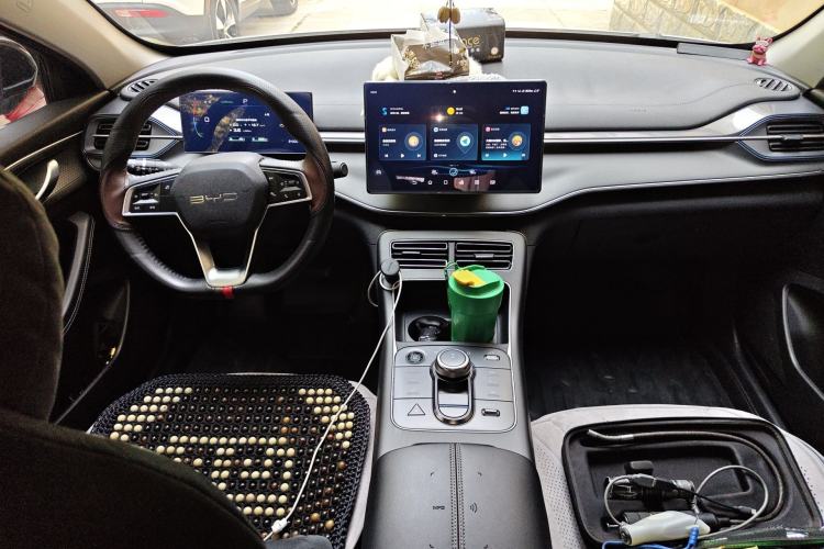 Used BYD Destroyer 05 2023 Champion Edition DM-i 120KM Prestige Model Center Console