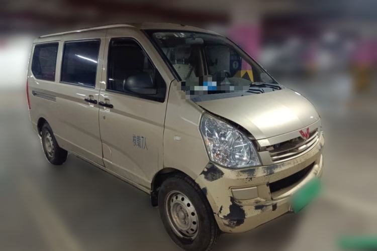 Used Wuling Rongguang 2020 1.2L S Base Model China VI Front Right 45 Deg