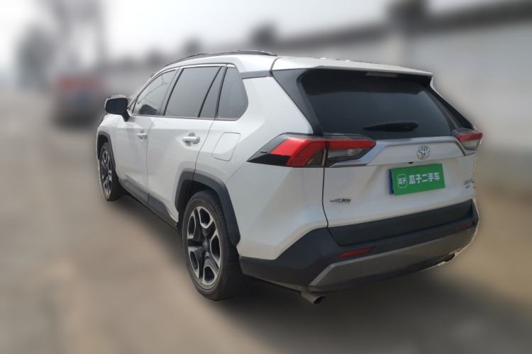 Used Toyota RAV4 2020 2.0L CVT Four-Wheel Drive Prestige Edition Rear Left 45 Deg