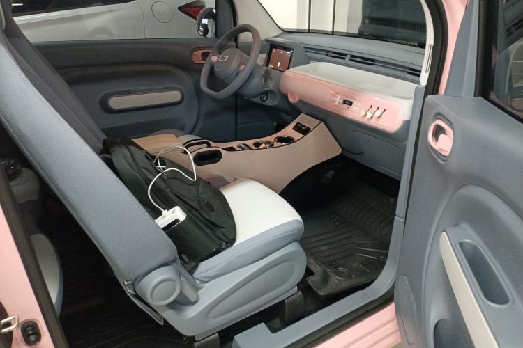 Used Bestune Pony 2025 222km Range Agile Horse