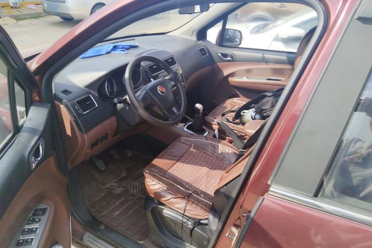 Used FORTHING Joyear X5 2016 1.6L Manual Luxury Edition