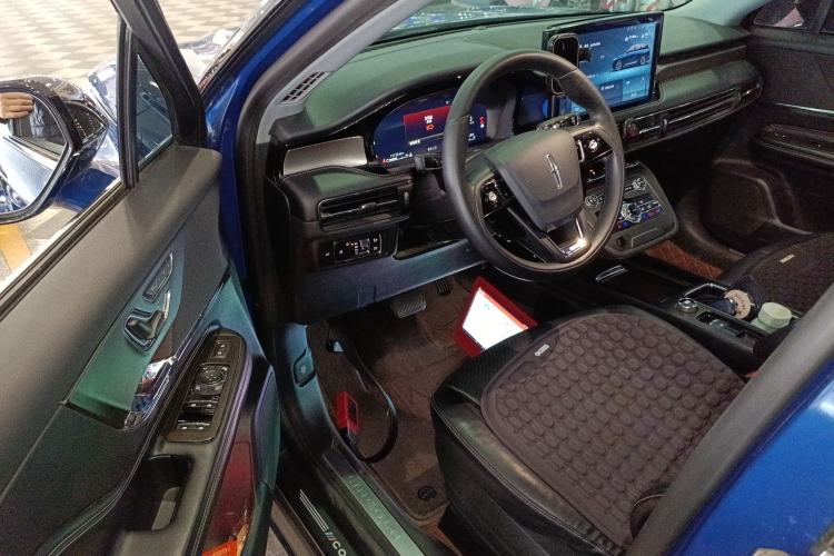 Used Lincoln Corsair 2022 2.0T Two-Wheel Drive Deluxe Edition
