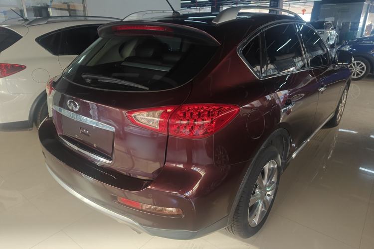 Used Infiniti QX50 2015 2.5L Comfort Edition
