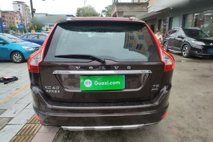 Used Volvo XC60 2017 T5 AWD Smart Drive Edition
