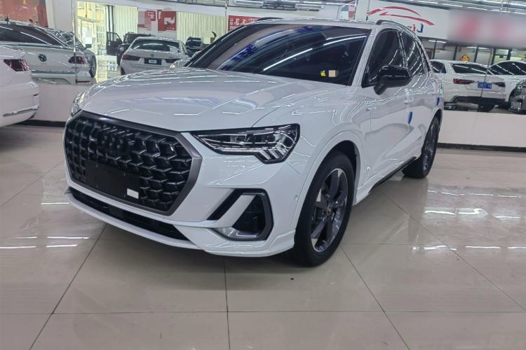 Used Audi Q3 2024 35 TFSI Fashion Dynamic Edition Guazi used car, China used car export, Used car for sale, Used  cars, Cheapest cars for sale