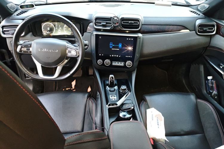 Used Lynk & Co 03 2020 1.5TD DCT JingPro Edition Center Console