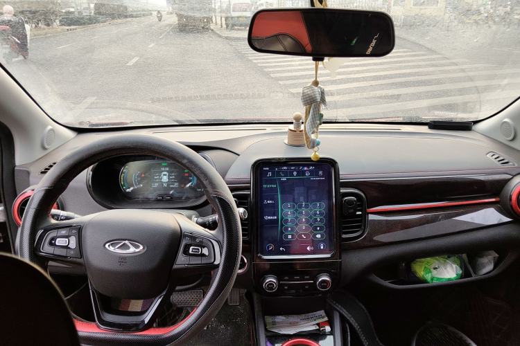 Used Chery Little Ant 2022 Revised Version Sweet Pink Edition Half-Sugar Version Lithium Iron Phosphate 30.7 kWh 30 kW 301 km
