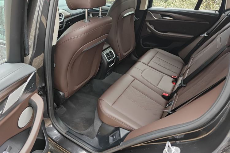 Used BMW X3 2023 Restyled xDrive30i Leading Edition M Night Sky Package Left Rear Seat