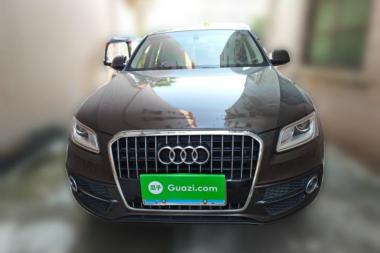 Used Audi Q5 2018 Collector's Edition 40 TFSI Technology Model
