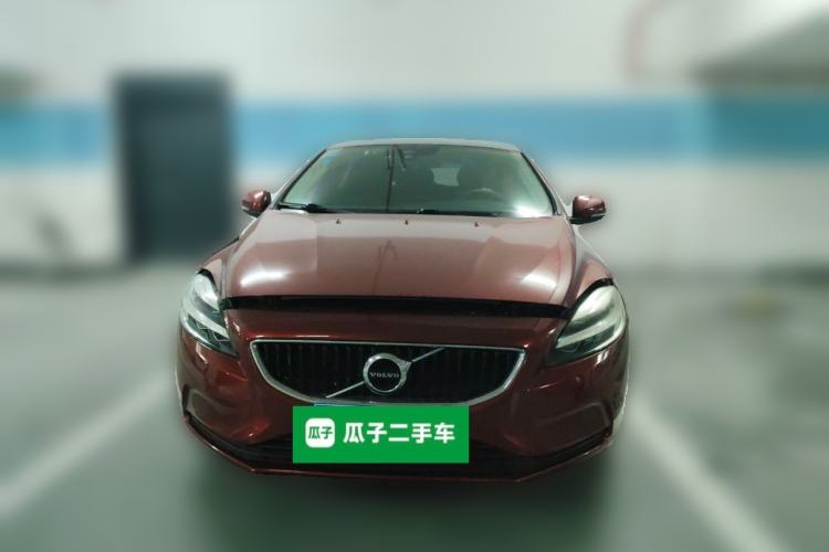 Used Volvo V40 2018 T3 Zhiyi Edition Front