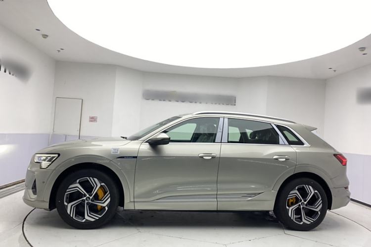 Used Audi e-tron 2021 50 quattro Prestige Edition
