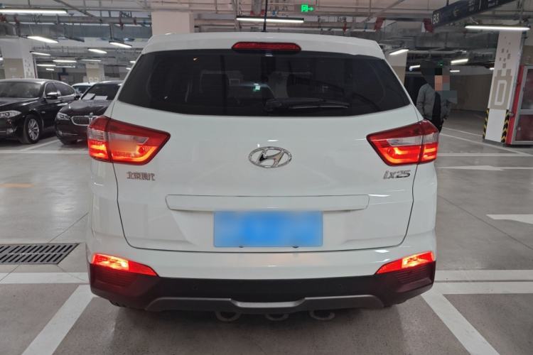 Used Hyundai ix25 2015 1.6L Automatic Two-Wheel Drive Smart GLS Trim Rear