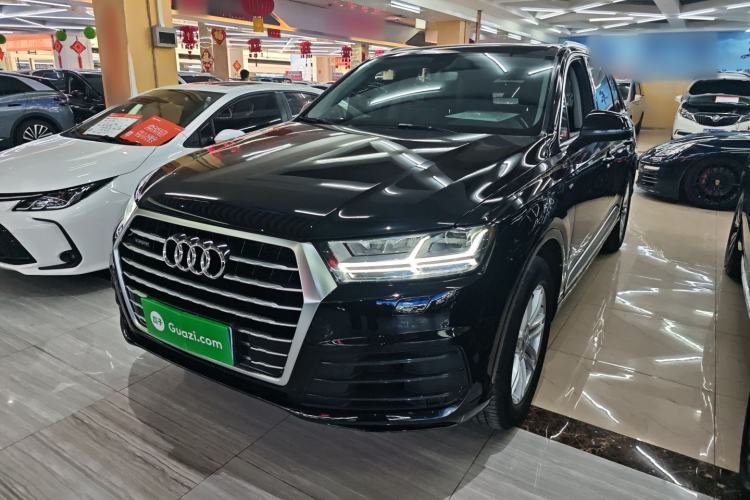 Used Audi Q7 2016 40 TFSI Comfort Model